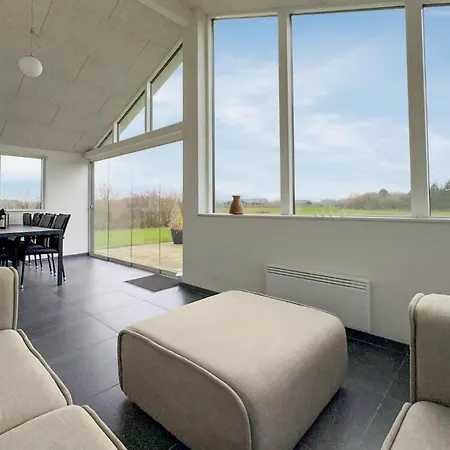 Dom wakacyjny Stunning In With View Tarm