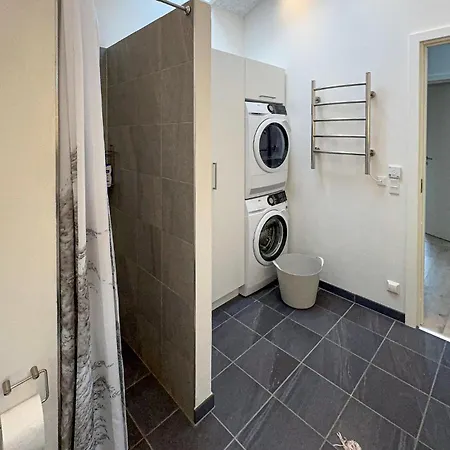 Stunning In With View Tarm